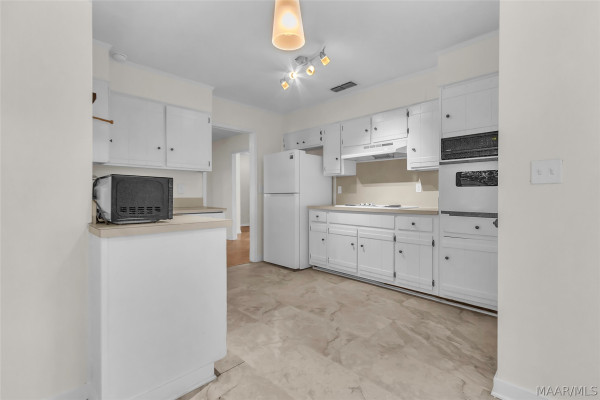 533 Shady Grove Drive