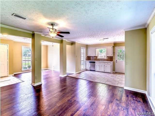 6361 WILLOW GLEN Court
