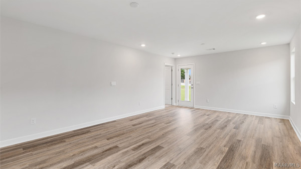 3107 Leo Lane