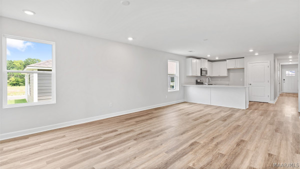 3107 Leo Lane