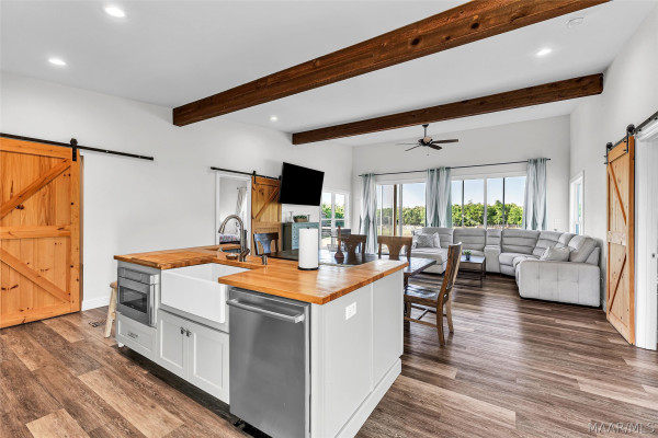 2364 Alabama River Parkway