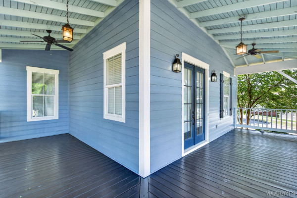 64 DOUBLE OAK Avenue