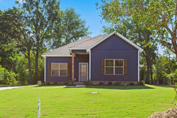 404 Alabama Street
