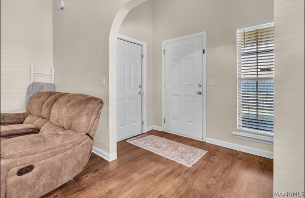 413 Buena Vista Way