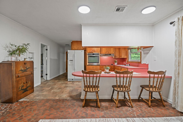 2725 Lakeview Court
