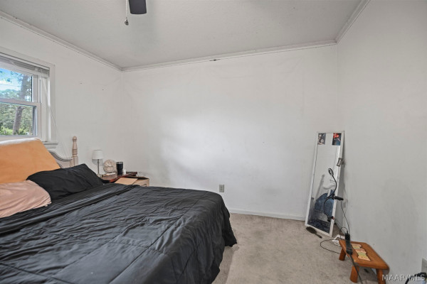 2725 Lakeview Court