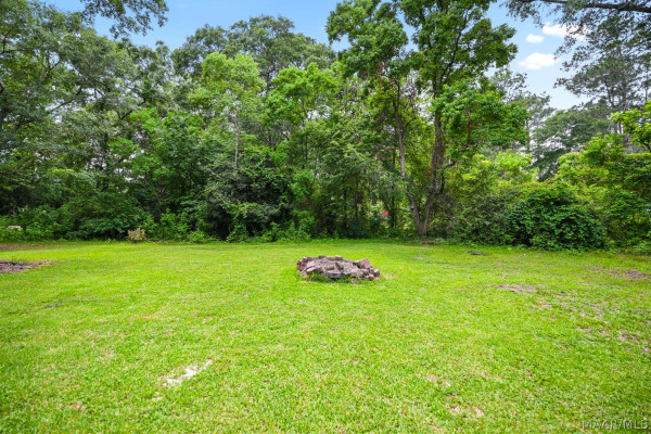 2725 Lakeview Court
