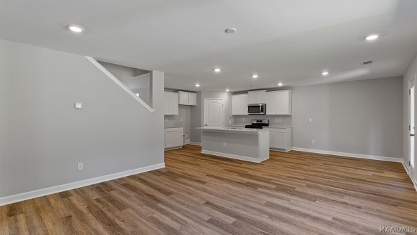 1018 Garden Lane
