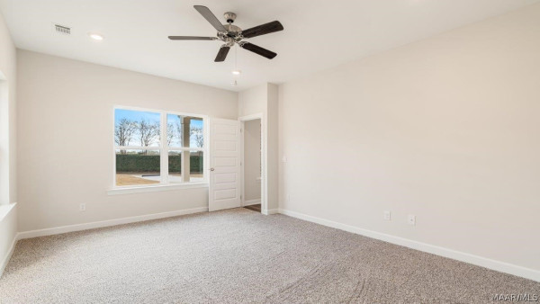 1709 Windsor Hill Lane
