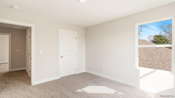 1709 Windsor Hill Lane