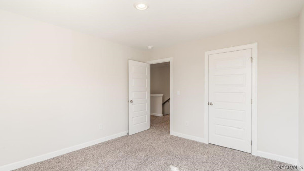 1709 Windsor Hill Lane