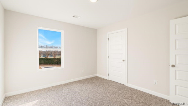 1709 Windsor Hill Lane