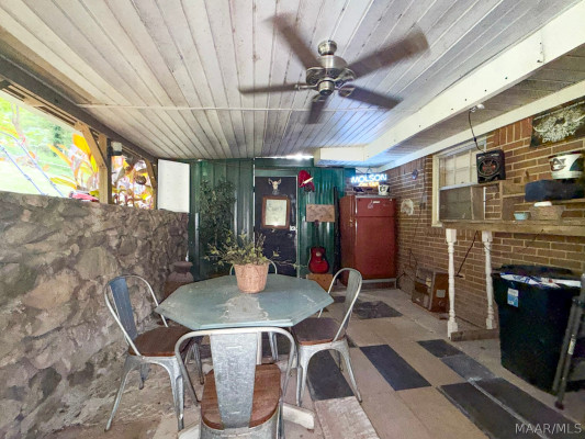 174 MAPLE Street