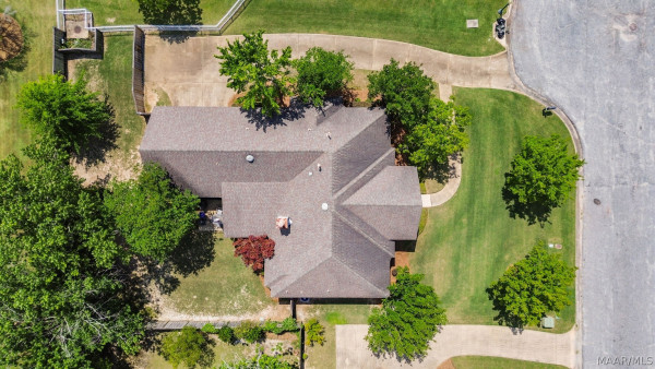 9161 CARTERS GROVE Way