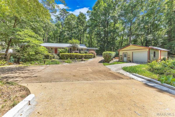 104 Camellia Street