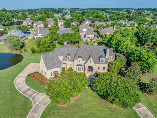 7806 Lakeridge Drive