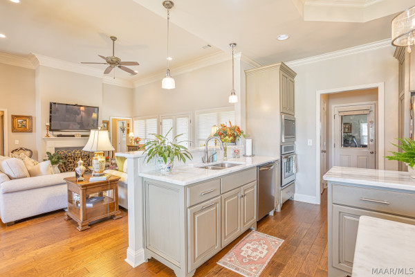 1513 MANOR PARK Court