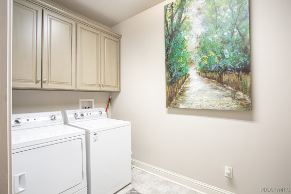 1513 MANOR PARK Court