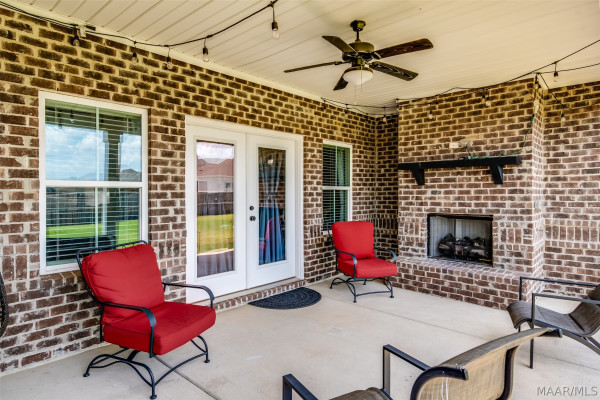 416 MIDLAND Drive