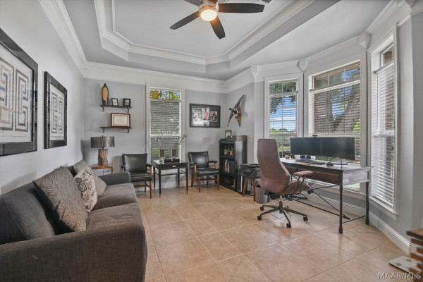 412 HOLLY BROOK Drive