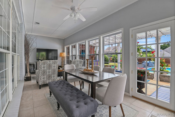 412 HOLLY BROOK Drive