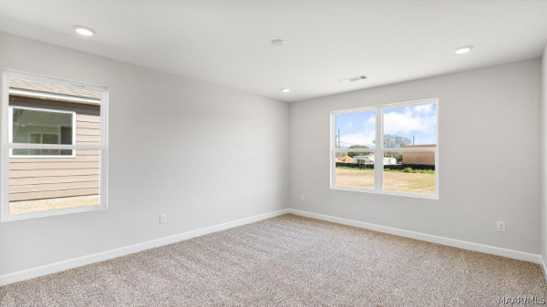 3325 Knotts Drive