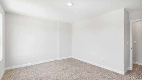 3325 Knotts Drive