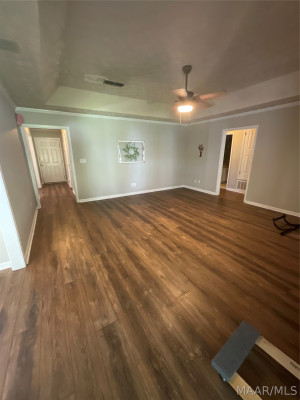 4160 JOHNSTOWN Drive