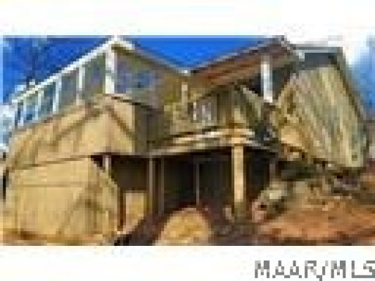 3033 Willow Lane Drive