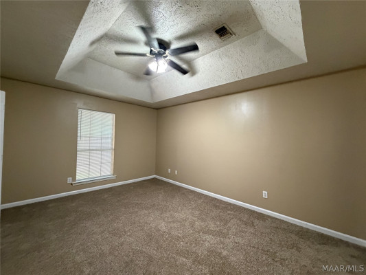 3420 HORSESHOE Circle