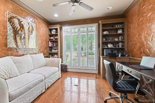 8421 TIMBER CREEK Drive