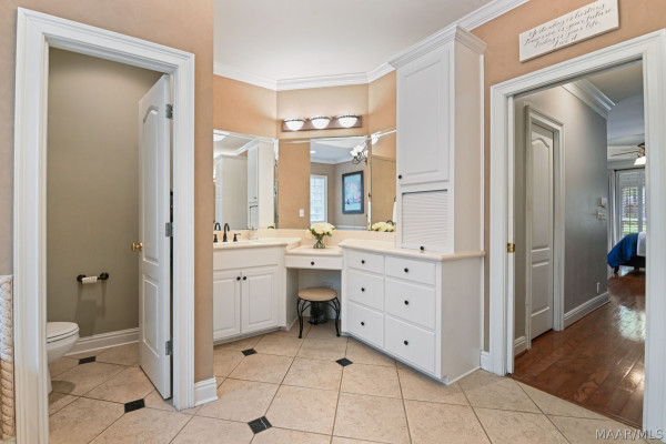 8421 TIMBER CREEK Drive