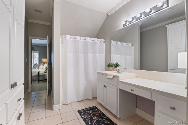 8421 TIMBER CREEK Drive