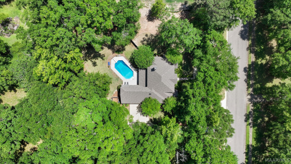 8421 TIMBER CREEK Drive