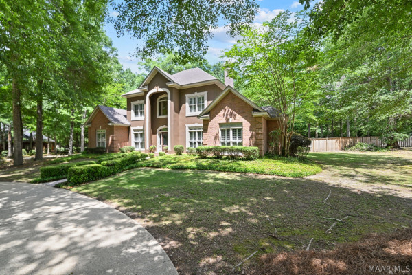 8421 TIMBER CREEK Drive