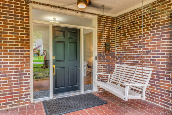 3339 Lexington Road