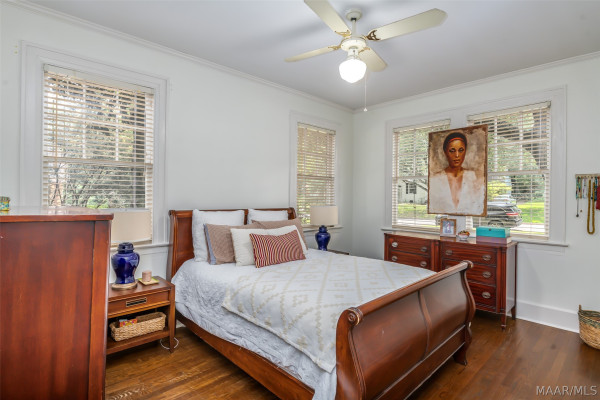 3339 Lexington Road