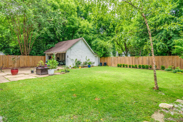 3339 Lexington Road