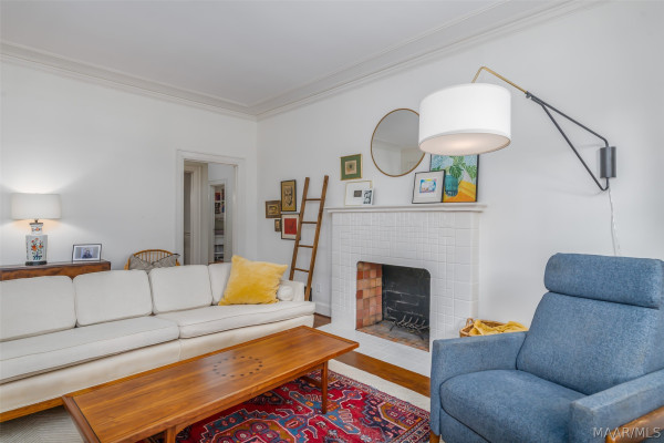 3339 Lexington Road