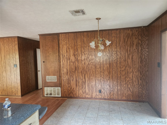333 Janice Street