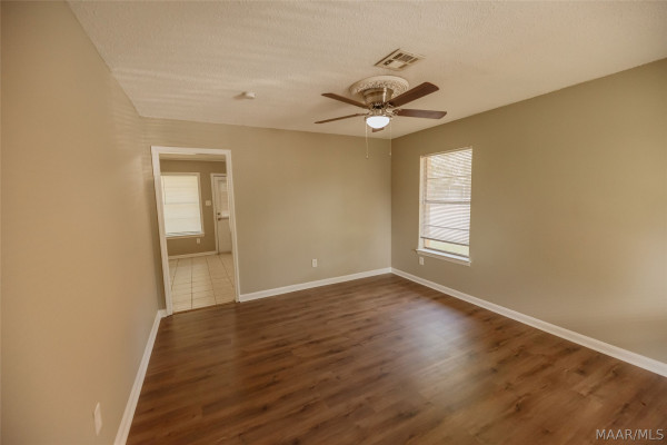 6107 GLADSTONE Drive