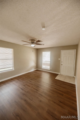 6107 GLADSTONE Drive