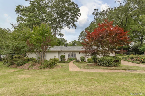 1248 Woodhill Court