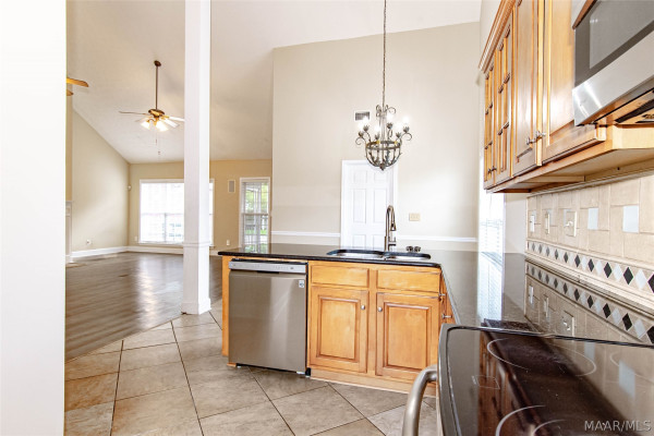 7527 DEER RIDGE Road