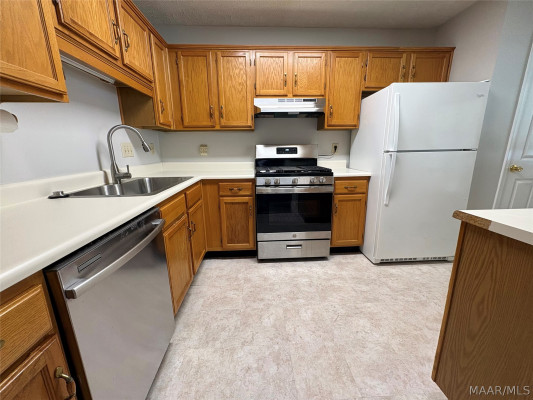 481 Caldwell Place