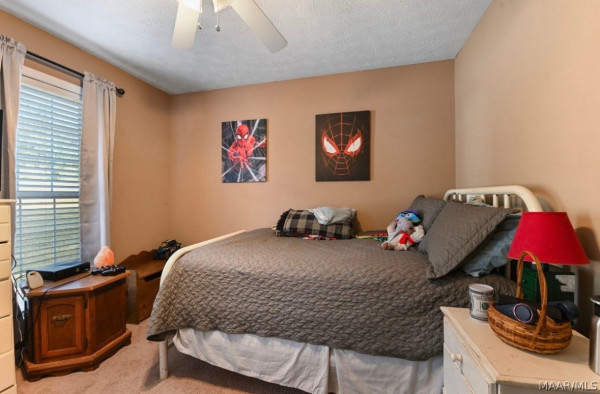 160 Glendale Acres