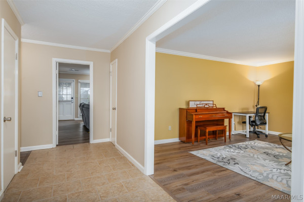 2500 Bell Road