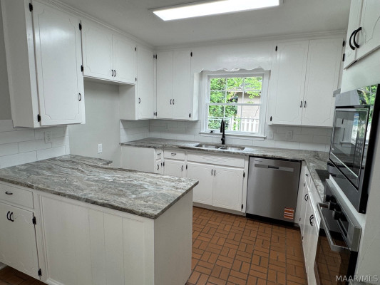 3321 Ridgefield Drive