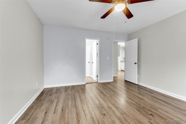 524 FOREST PARK Drive