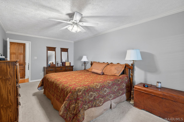 336 Reid Circle